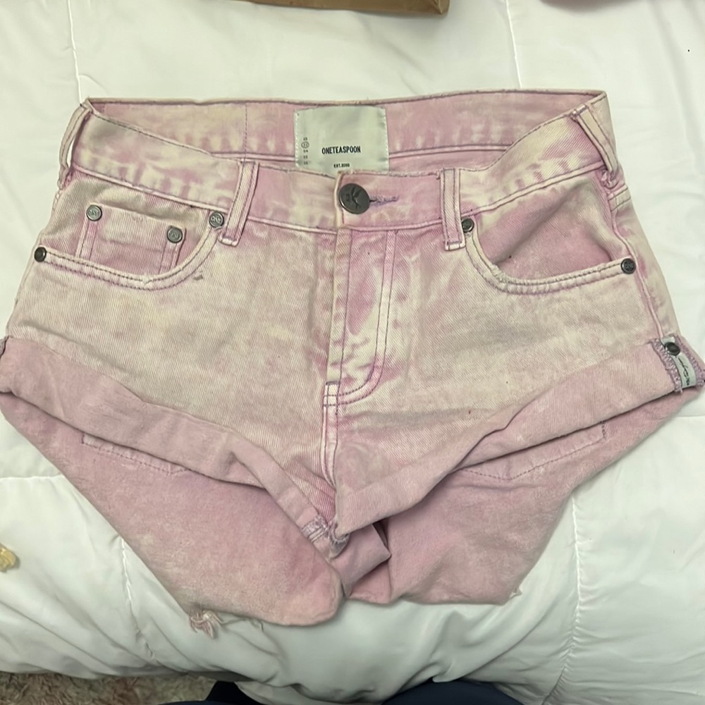 pink one teaspoon shorts size 23